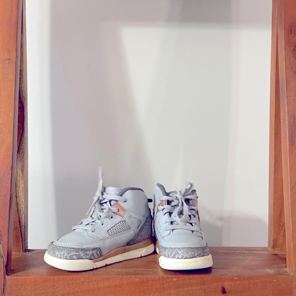 Jordan Sneakers